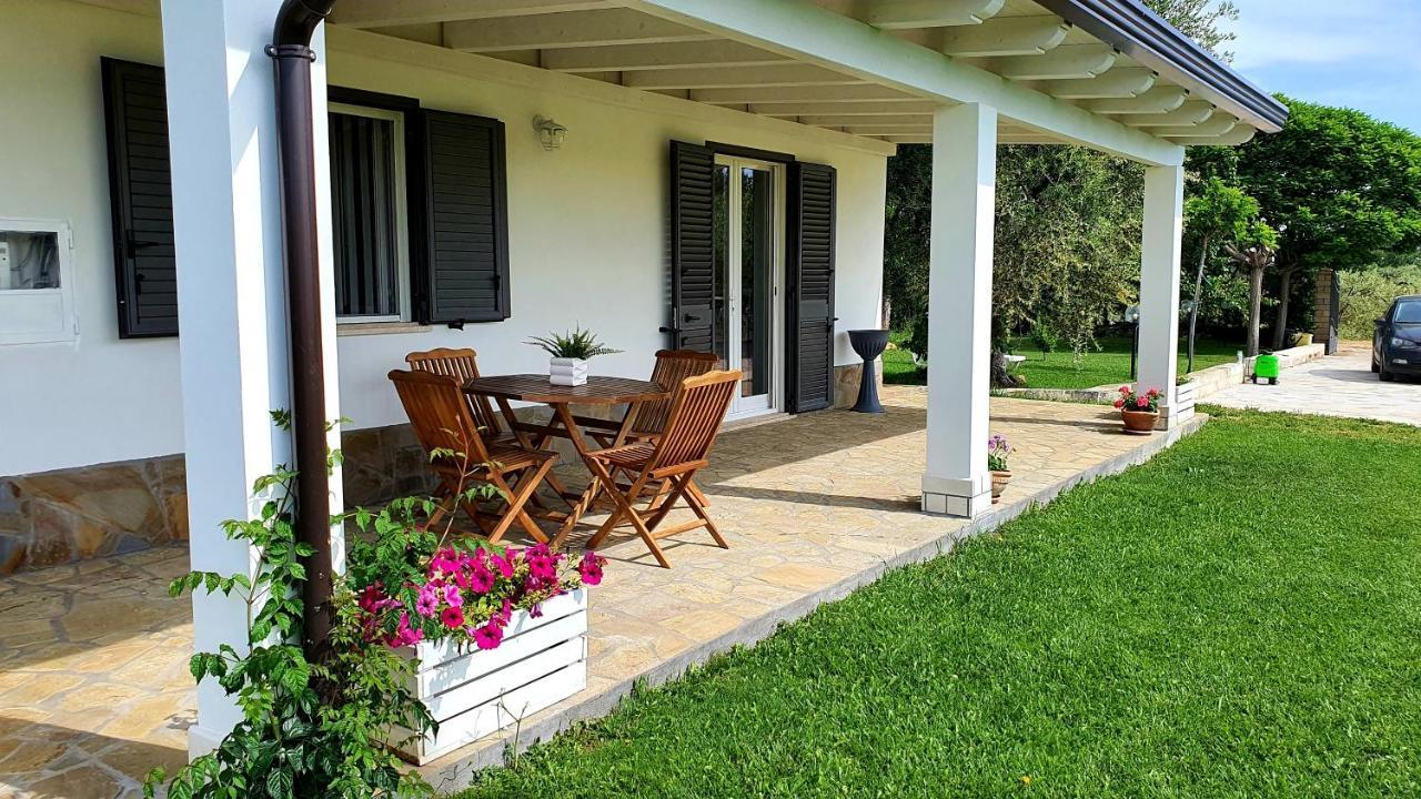 Villa Leone 2 Pisticci Eksteriør billede